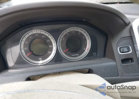 2012 Volvo Xc60 T6/T6 Platinum/T6 Premier Plus/T6 R-Design/T6 R-Design Platinum/T6 R-Design Premier Plus из США, поврежденный, VIN YV4902DZ2C2320695